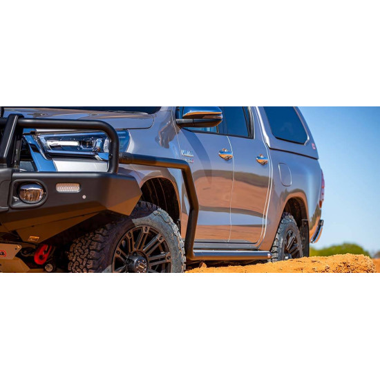 Summit Side Rail and Protection Step for the Toyota Hilux