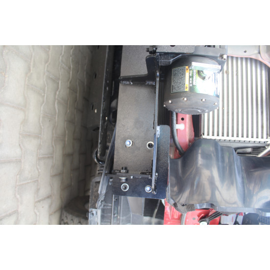 Toyota Hilux - Winch Plate  (900016)