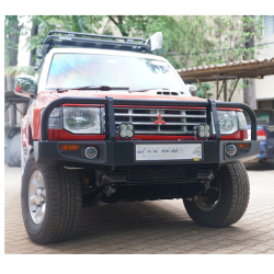 Front Bumper Ver 1 - Mitsubishi Pajero